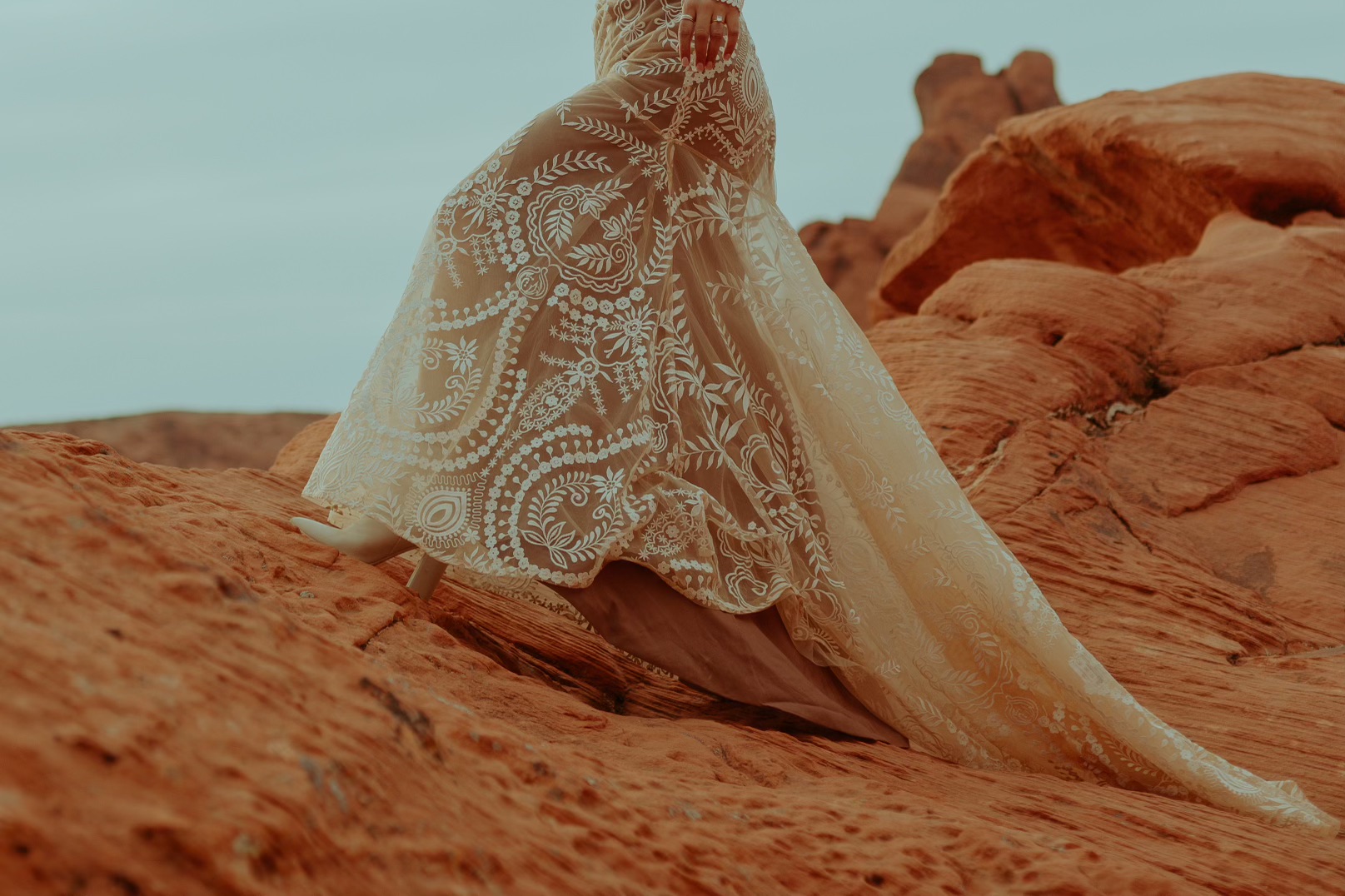 destination wedding in the valley of fire