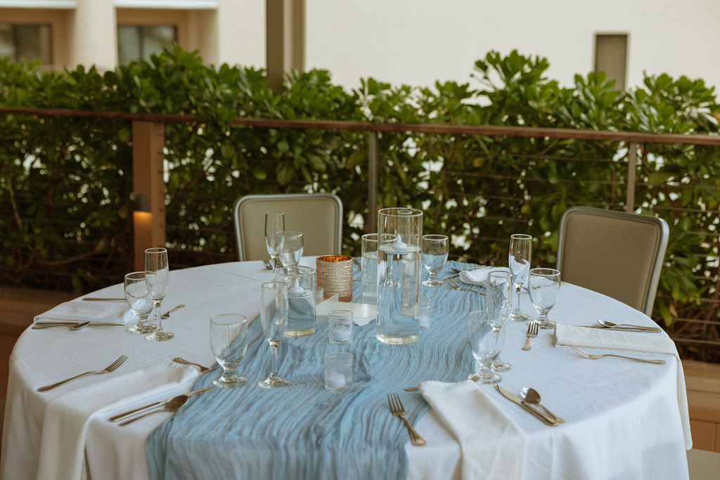 closeup of puerto rico wedding table decor 