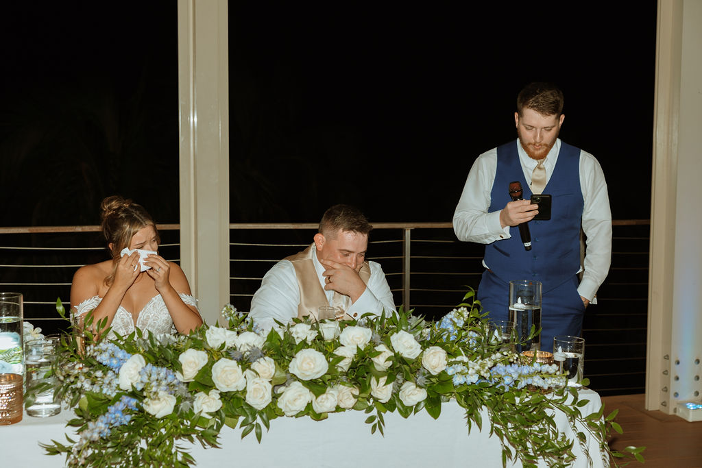 best man giving a speech in puerto rico 